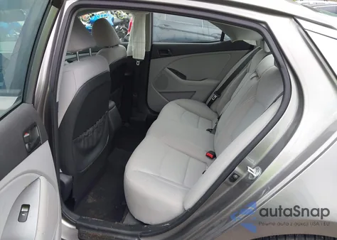 2015 Kia Optima Lx z USA, uszkodzony, nr VIN 5XXGM4A7XFG494669